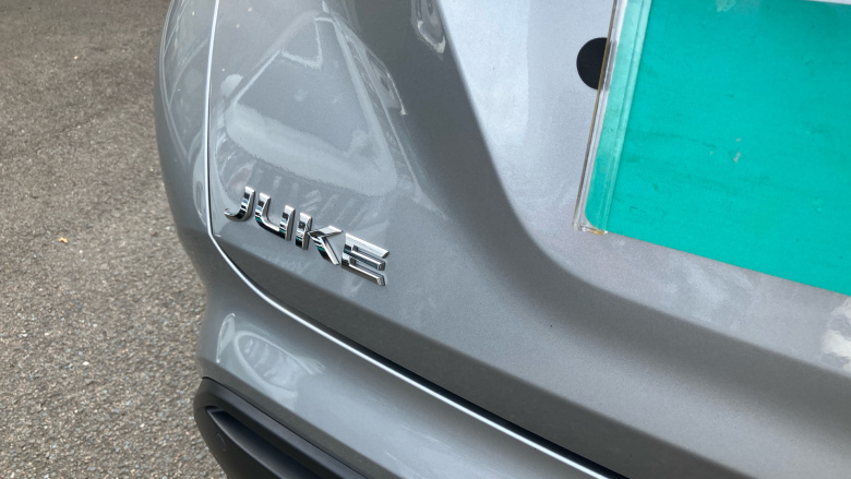 Nissan Juke 1.0 DiG-T 114 N-Connecta 5dr DCT Petrol Hatchback